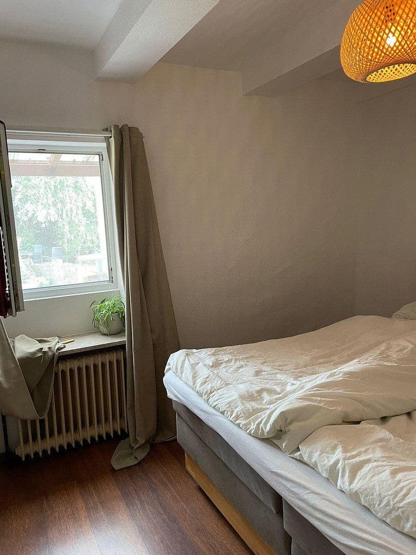 Prenájom bytu 4-izbový 98 m², Im Winkel 3, Göttingen, Dolné Sasko Prenájom bytu 4-izbový 98 m², Im Winkel 3, Göttingen, Dolné Sasko