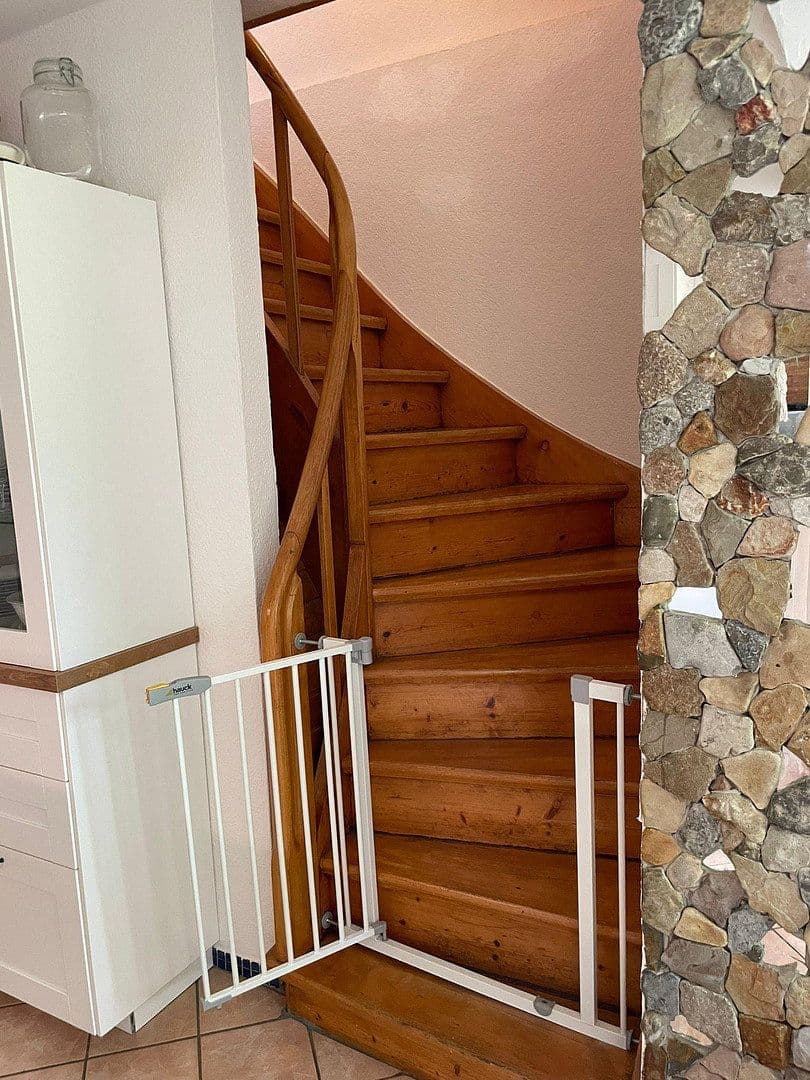 Prenájom bytu 4-izbový 98 m², Im Winkel 3, Göttingen, Dolné Sasko Prenájom bytu 4-izbový 98 m², Im Winkel 3, Göttingen, Dolné Sasko