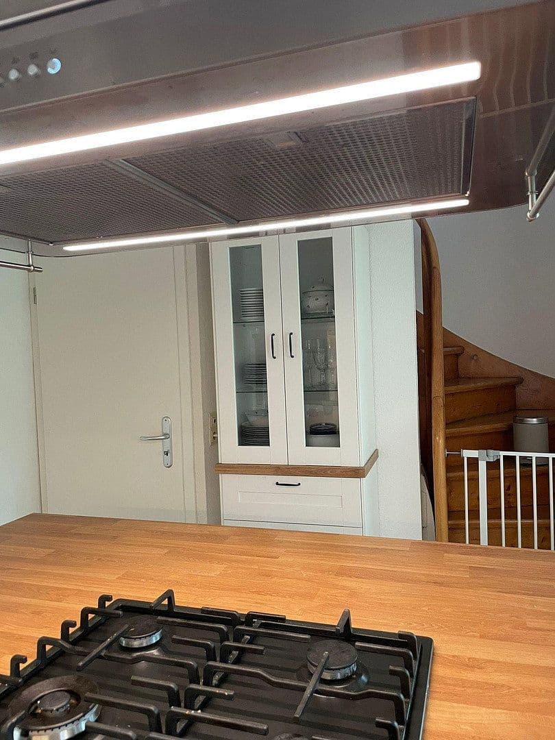 Prenájom bytu 4-izbový 98 m², Im Winkel 3, Göttingen, Dolné Sasko Prenájom bytu 4-izbový 98 m², Im Winkel 3, Göttingen, Dolné Sasko