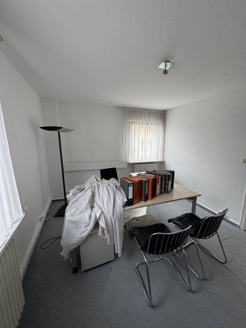 Prenájom kancelárie 114 m², Beethovenstraße, Villingen-Schwenningen, Bádensko-Wurttembersko Prenájom kancelárie 114 m², Beethovenstraße, Villingen-Schwenningen, Bádensko-Wurttembersko