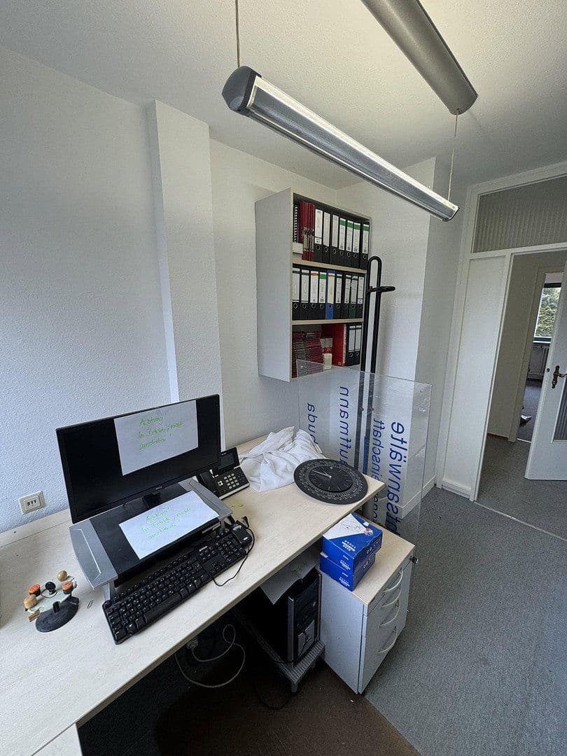 Prenájom kancelárie 114 m², Beethovenstraße, Villingen-Schwenningen, Bádensko-Wurttembersko Prenájom kancelárie 114 m², Beethovenstraße, Villingen-Schwenningen, Bádensko-Wurttembersko