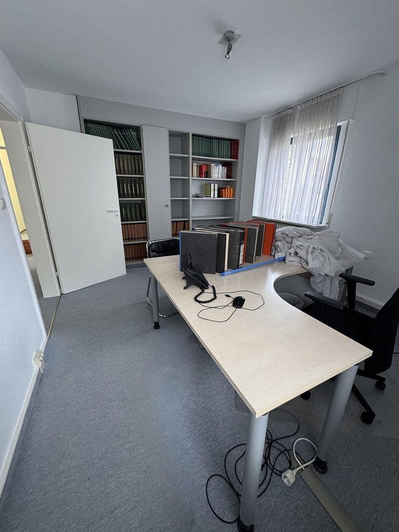 Prenájom kancelárie 114 m², Beethovenstraße, Villingen-Schwenningen, Bádensko-Wurttembersko Prenájom kancelárie 114 m², Beethovenstraße, Villingen-Schwenningen, Bádensko-Wurttembersko