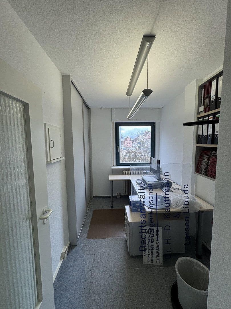 Prenájom kancelárie 114 m², Beethovenstraße, Villingen-Schwenningen, Bádensko-Wurttembersko Prenájom kancelárie 114 m², Beethovenstraße, Villingen-Schwenningen, Bádensko-Wurttembersko