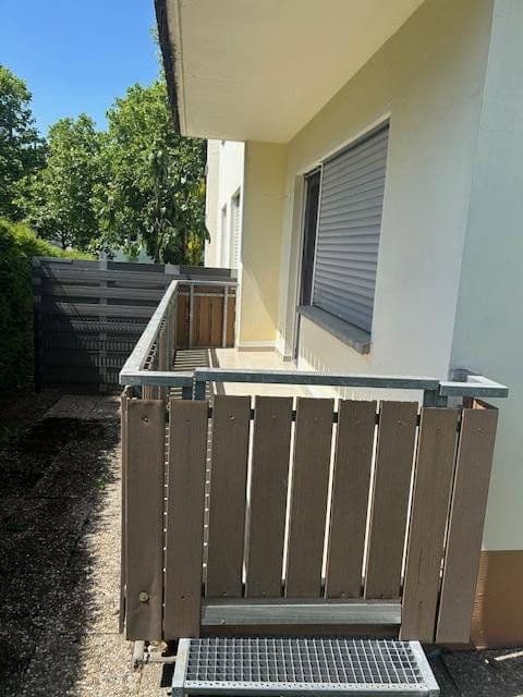 Prenájom bytu 2-izbový 70 m², Friedenstraße 22A, Wiesbaden, Hesensko Prenájom bytu 2-izbový 70 m², Friedenstraße 22A, Wiesbaden, Hesensko