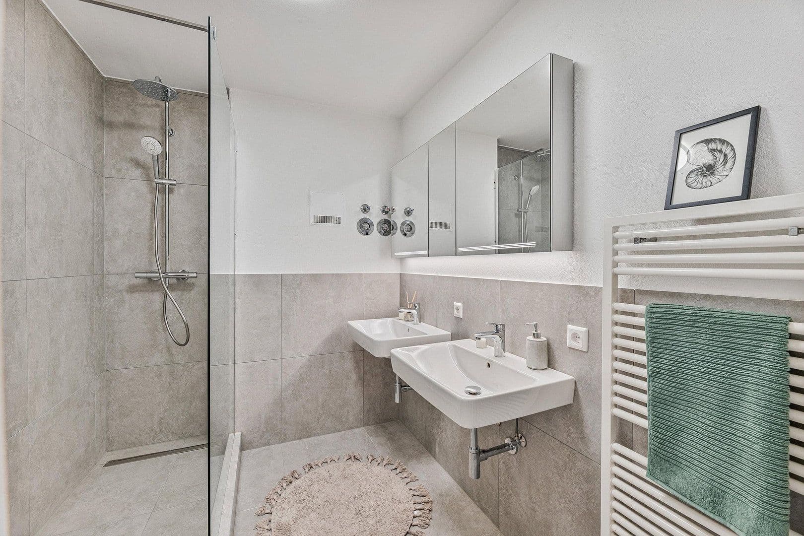 Predaj bytu 3-izbový 84 m², Leonberg, Bádensko-Wurttembersko Predaj bytu 3-izbový 84 m², Leonberg, Bádensko-Wurttembersko