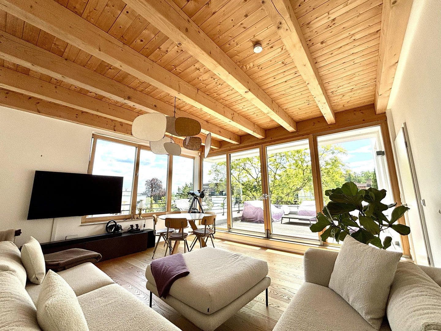 Predaj domu 250 m², pozemek 852 m², Berlin, Berlín Predaj domu 250 m², pozemek 852 m², Berlin, Berlín