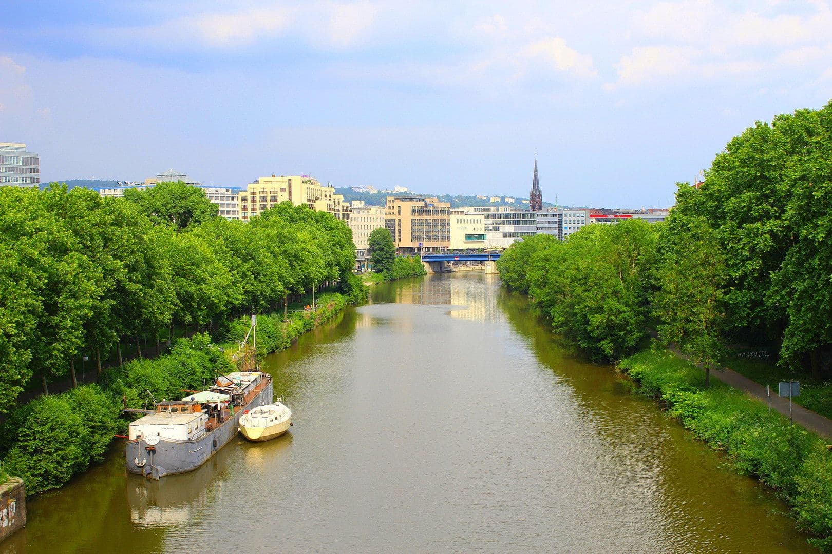 Predaj bytu 3-izbový 95 m², Saarbrücken, Sársko Predaj bytu 3-izbový 95 m², Saarbrücken, Sársko