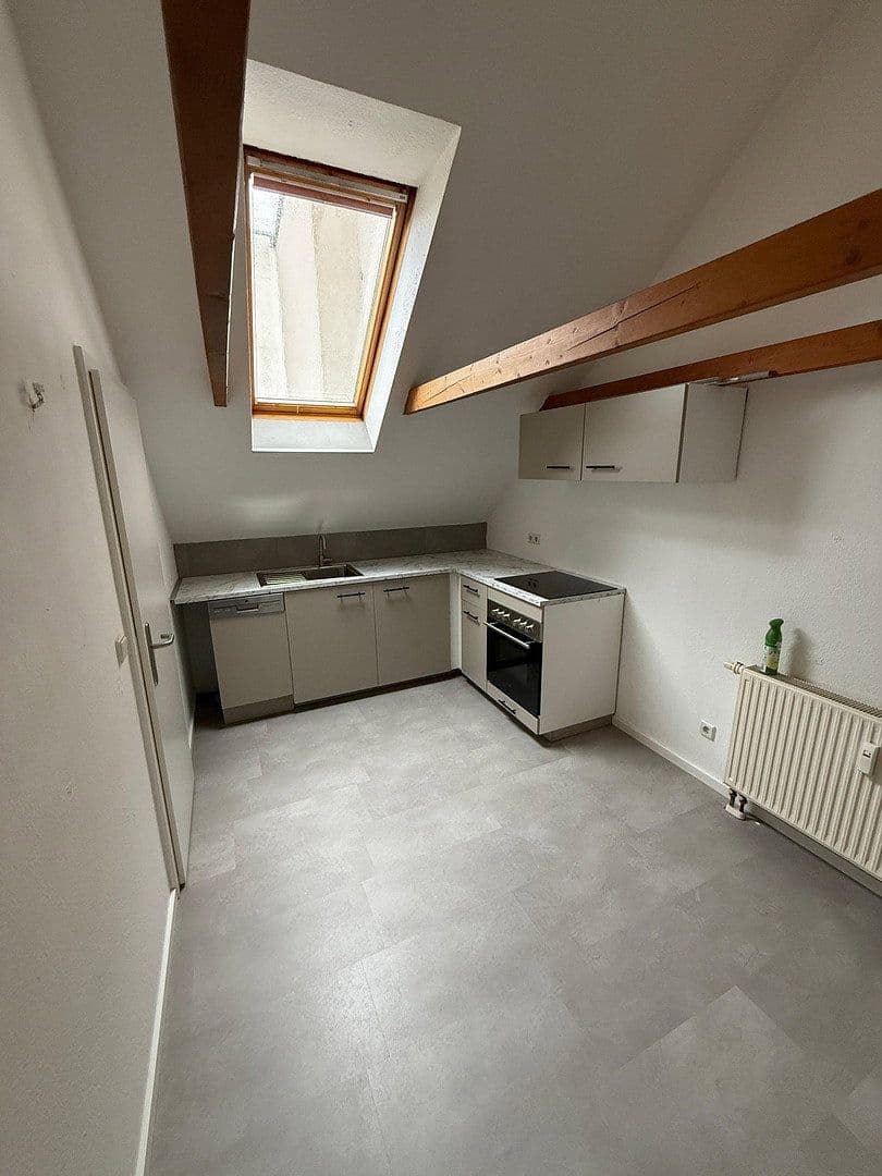 Prenájom bytu 3-izbový 76 m², Neumarkt 9, Lichtenstein/Sachsen, Sasko Prenájom bytu 3-izbový 76 m², Neumarkt 9, Lichtenstein/Sachsen, Sasko