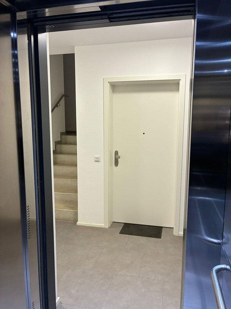 Prenájom bytu 1-izbový 28 m², Bartholomäusstraße 54, Nürnberg, Bavorsko Prenájom bytu 1-izbový 28 m², Bartholomäusstraße 54, Nürnberg, Bavorsko