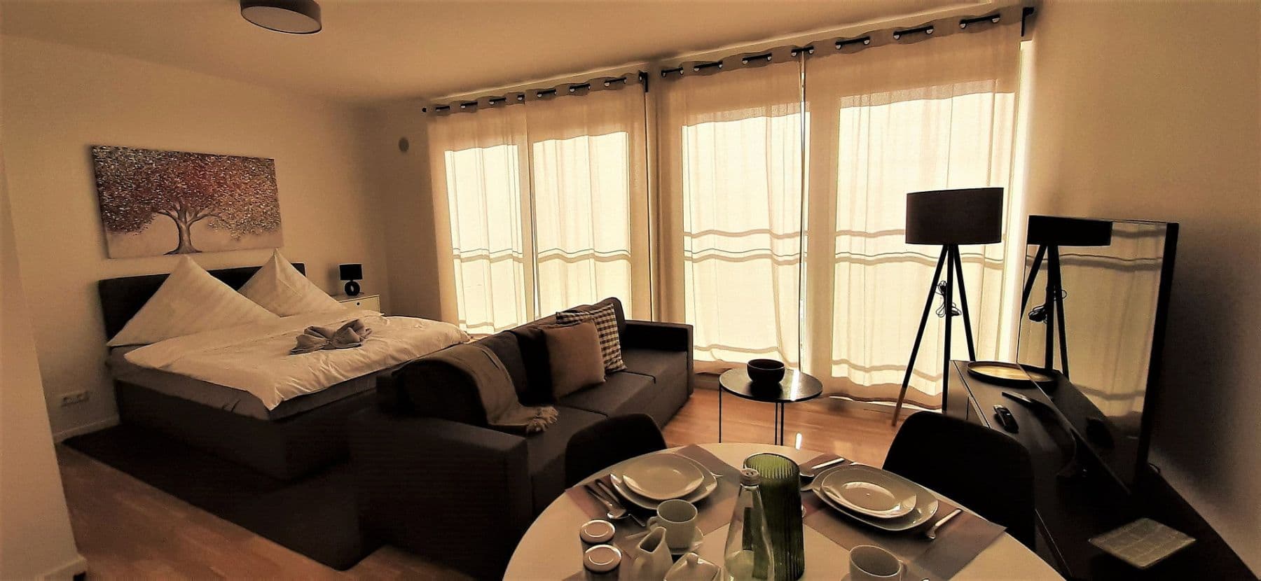 Prenájom bytu 1-izbový 32 m², Berlin, Berlín Prenájom bytu 1-izbový 32 m², Berlin, Berlín