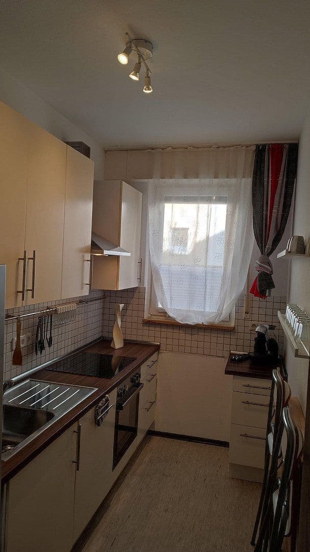 Prenájom bytu 2-izbový 60 m², Lisbethstr. 7, Hannover, Dolné Sasko Prenájom bytu 2-izbový 60 m², Lisbethstr. 7, Hannover, Dolné Sasko