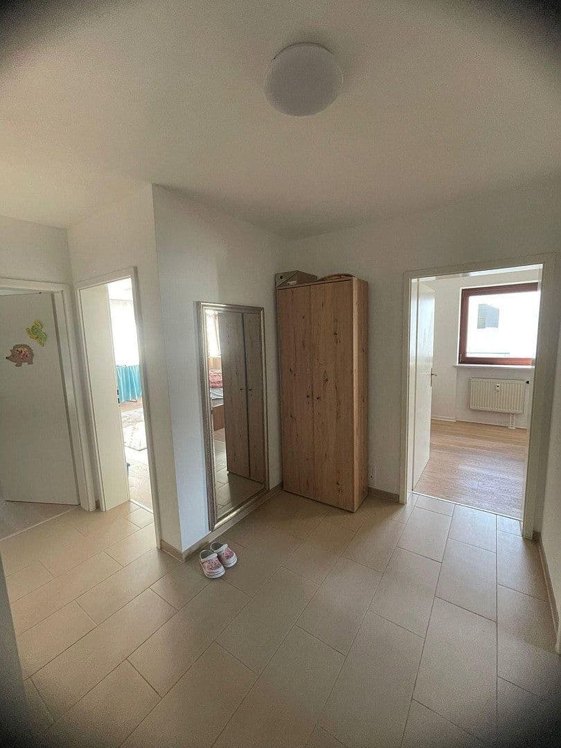 Prenájom bytu 3-izbový 75 m², Obermenzing/München, Bavorsko Prenájom bytu 3-izbový 75 m², Obermenzing/München, Bavorsko