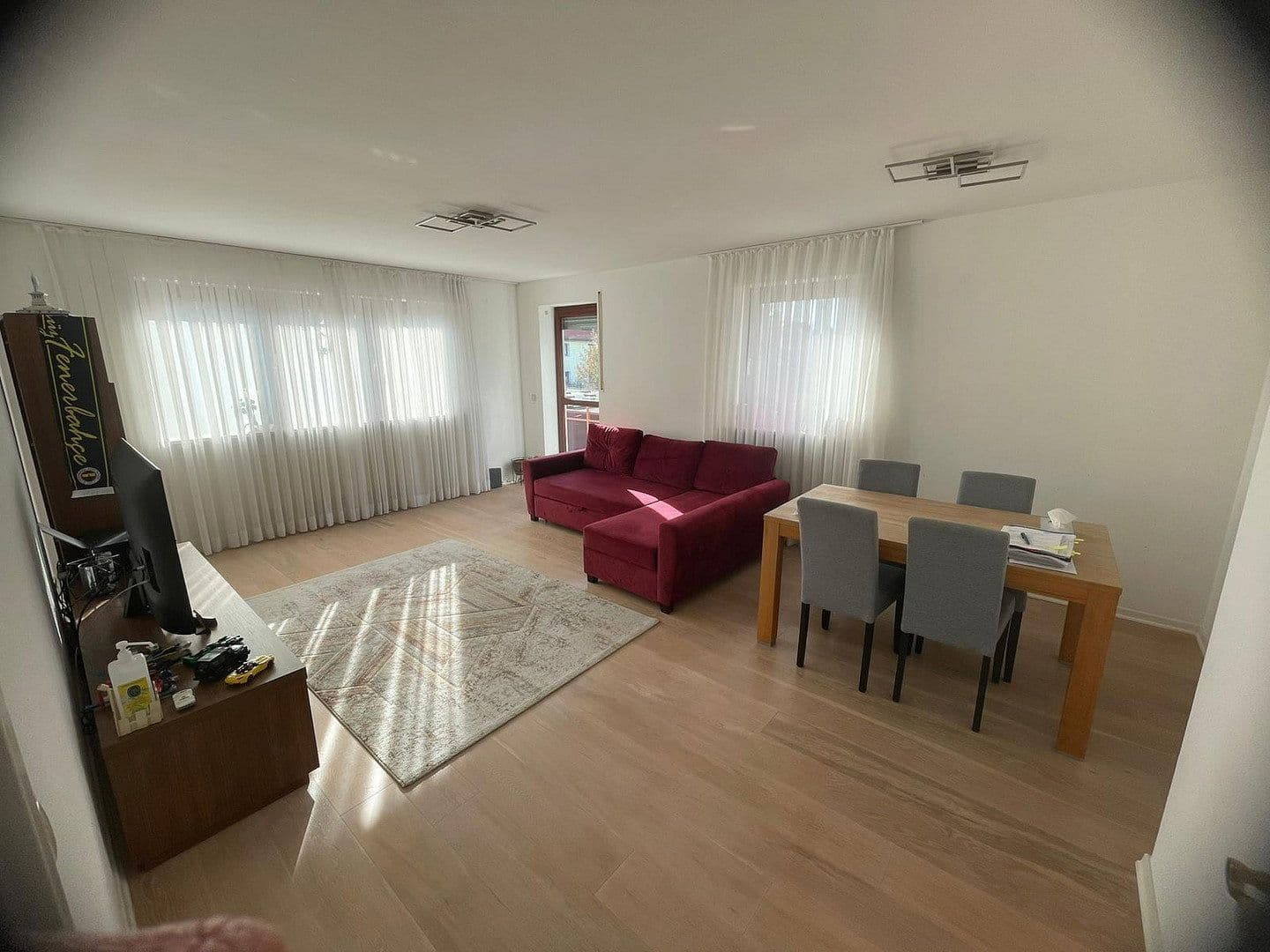 Prenájom bytu 3-izbový 75 m², Obermenzing/München, Bavorsko Prenájom bytu 3-izbový 75 m², Obermenzing/München, Bavorsko