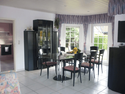 Predaj domu 260 m², pozemek 709 m², Murg, Bádensko-Wurttembersko Predaj domu 260 m², pozemek 709 m², Murg, Bádensko-Wurttembersko