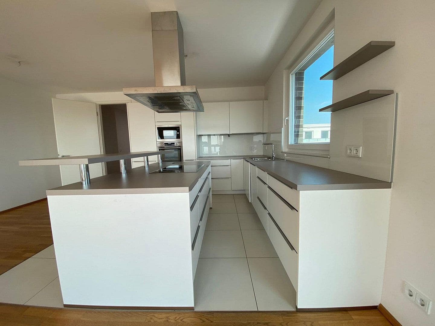 Predaj bytu 4-izbový 152 m², Im Kreuzegut 4, Frankfurt, Hesensko Predaj bytu 4-izbový 152 m², Im Kreuzegut 4, Frankfurt, Hesensko