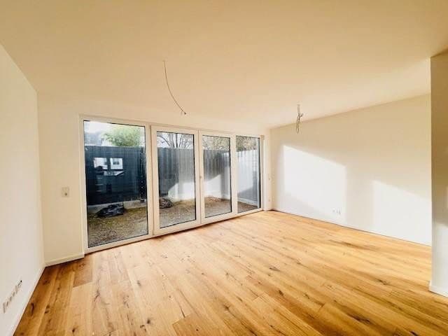 Predaj domu 112 m², pozemek 57 m², Neideckerstraße 4, Mainz, Porýnie-Falcko Predaj domu 112 m², pozemek 57 m², Neideckerstraße 4, Mainz, Porýnie-Falcko