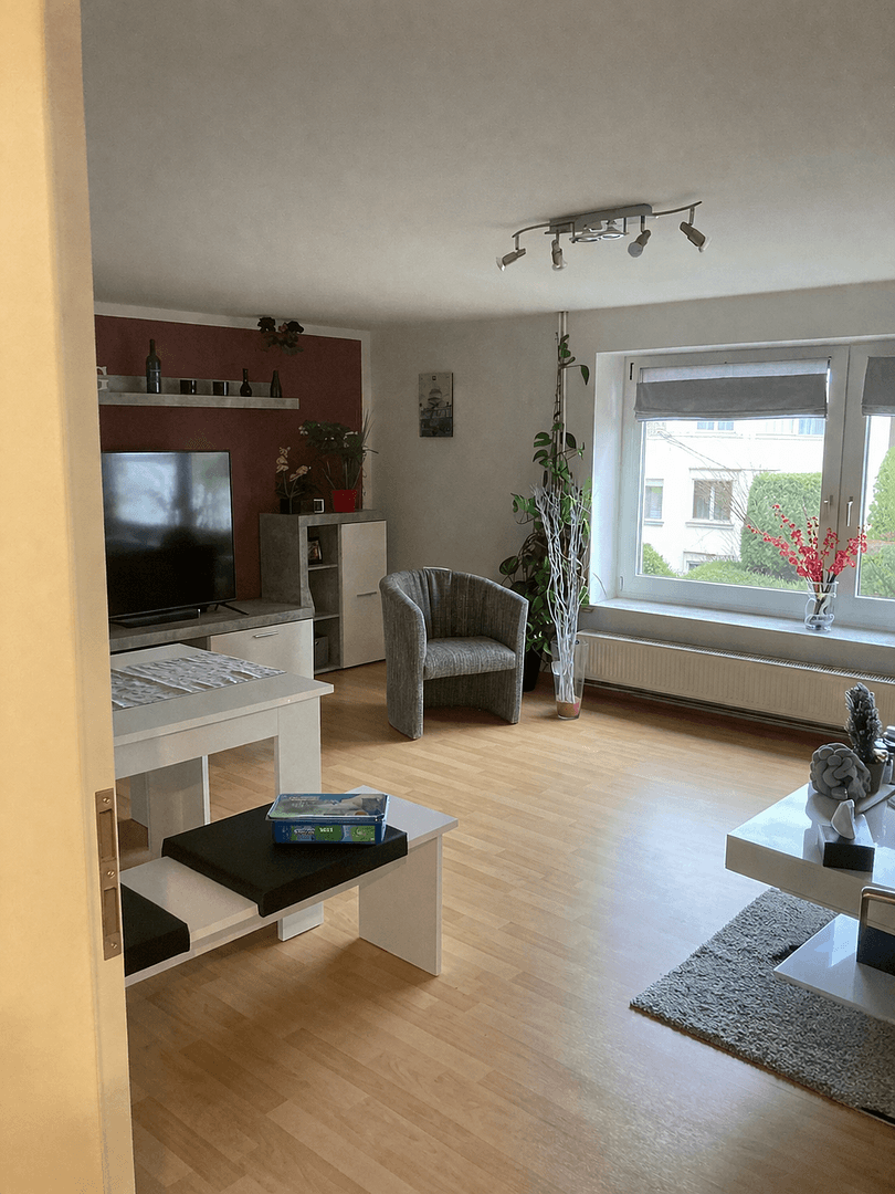 Predaj domu 250 m², pozemek 469 m², Bahnhofstraße 4A, Hohenmölsen, Sasko-Anhaltsko Predaj domu 250 m², pozemek 469 m², Bahnhofstraße 4A, Hohenmölsen, Sasko-Anhaltsko