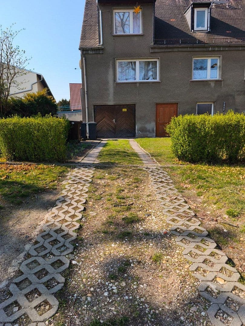 Predaj domu 250 m², pozemek 469 m², Bahnhofstraße 4A, Hohenmölsen, Sasko-Anhaltsko Predaj domu 250 m², pozemek 469 m², Bahnhofstraße 4A, Hohenmölsen, Sasko-Anhaltsko