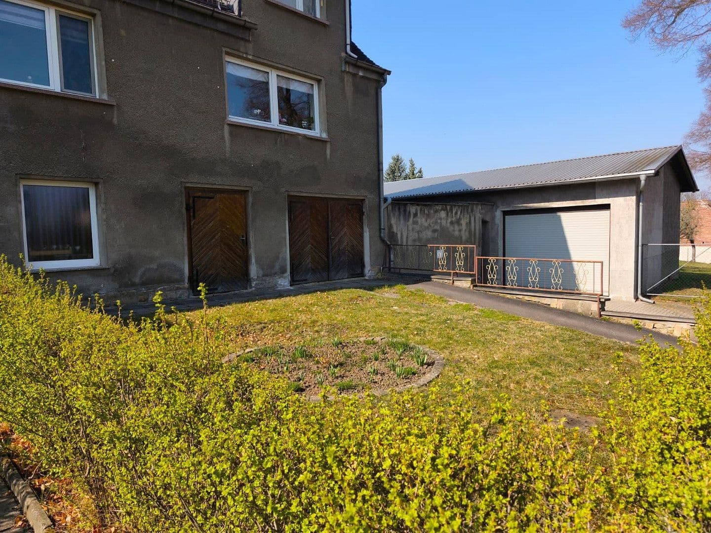 Predaj domu 250 m², pozemek 469 m², Bahnhofstraße 4A, Hohenmölsen, Sasko-Anhaltsko Predaj domu 250 m², pozemek 469 m², Bahnhofstraße 4A, Hohenmölsen, Sasko-Anhaltsko
