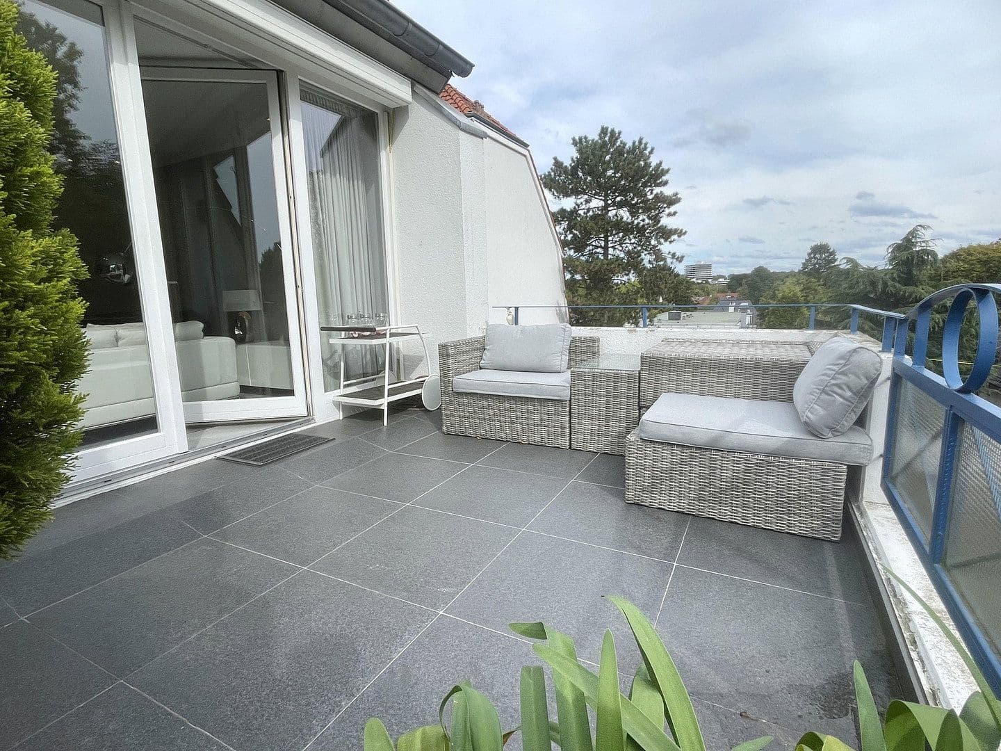 Predaj bytu 4-izbový 106 m², Köln, Severné Porýnie - Westfálsko Predaj bytu 4-izbový 106 m², Köln, Severné Porýnie - Westfálsko