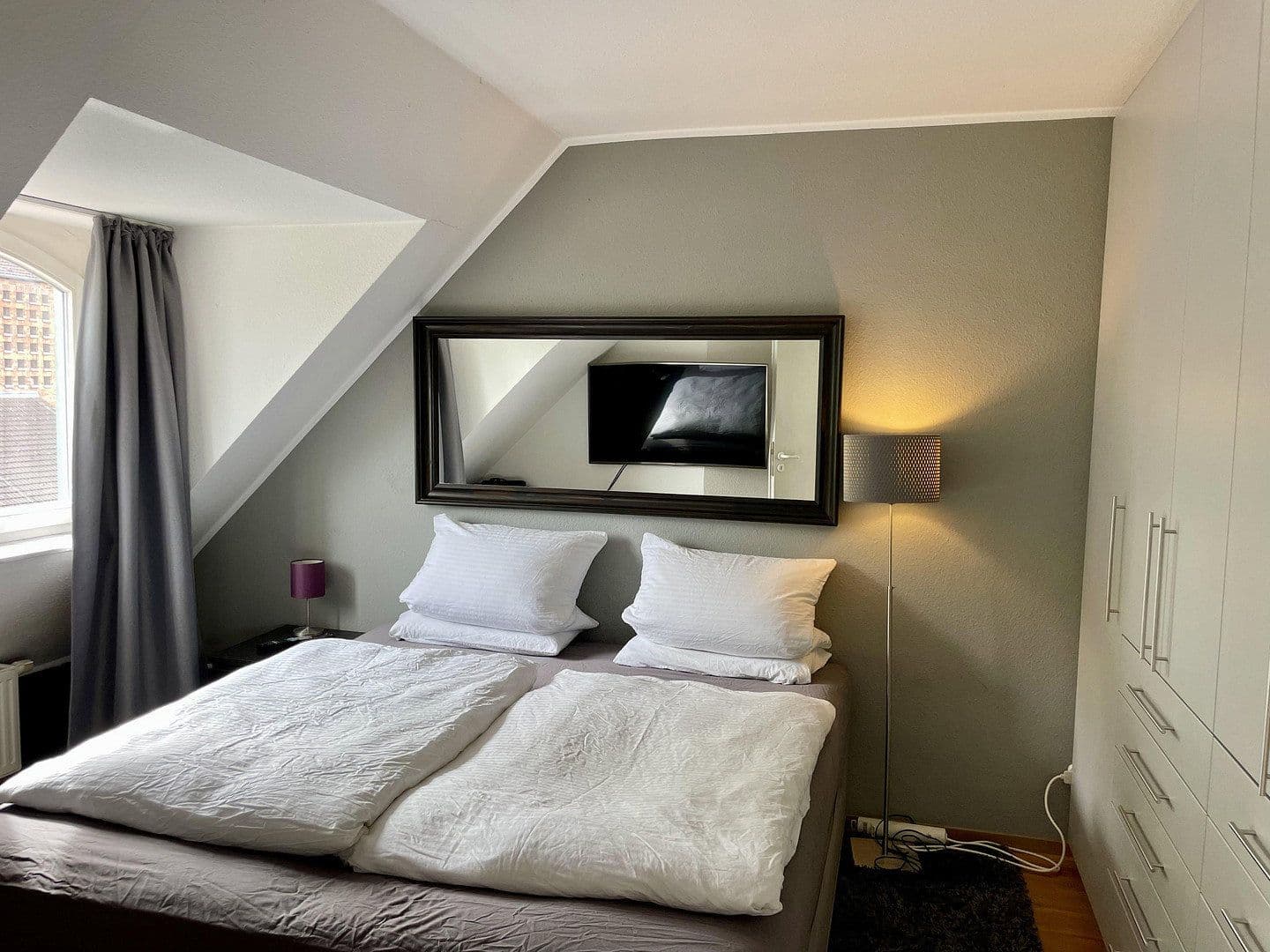 Predaj bytu 4-izbový 106 m², Köln, Severné Porýnie - Westfálsko Predaj bytu 4-izbový 106 m², Köln, Severné Porýnie - Westfálsko