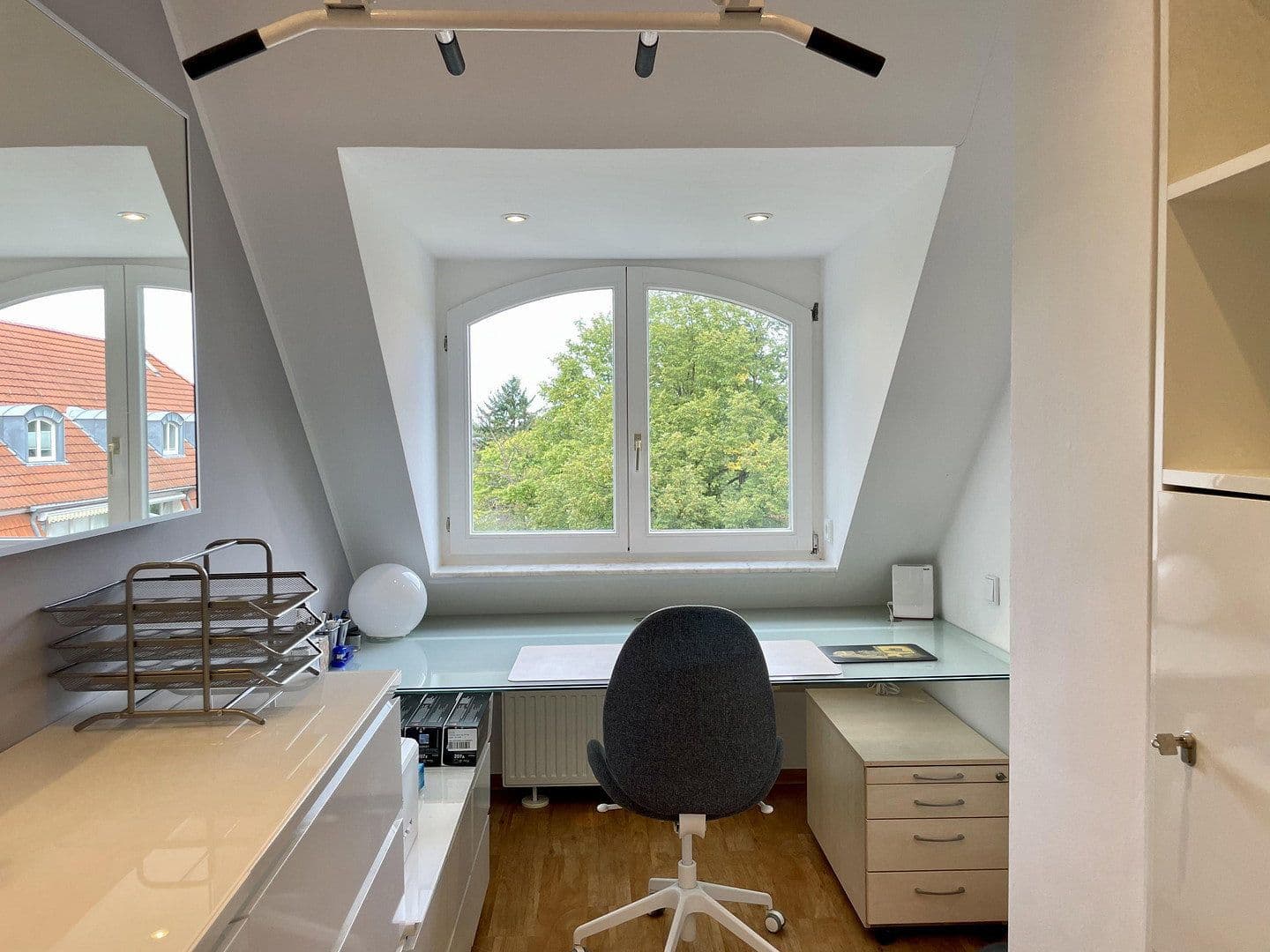 Predaj bytu 4-izbový 106 m², Köln, Severné Porýnie - Westfálsko Predaj bytu 4-izbový 106 m², Köln, Severné Porýnie - Westfálsko