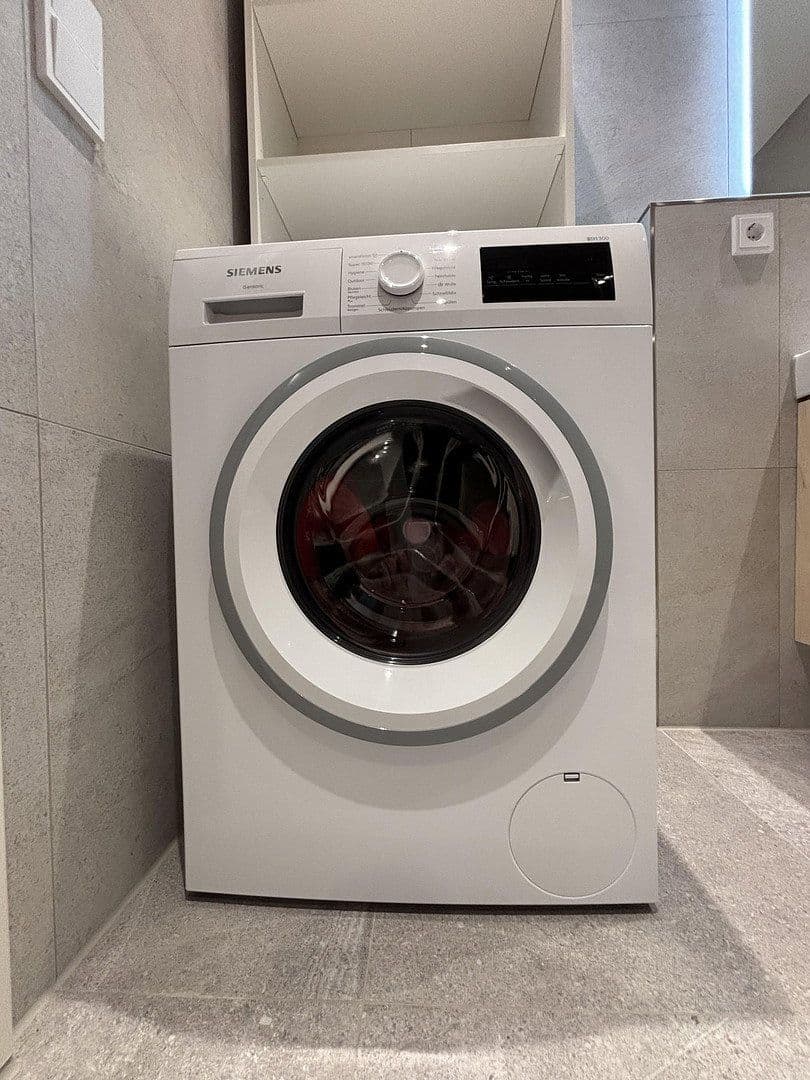 Prenájom bytu 1-izbový 40 m², Leipziger Straße 35A, Dresden, Sasko Prenájom bytu 1-izbový 40 m², Leipziger Straße 35A, Dresden, Sasko