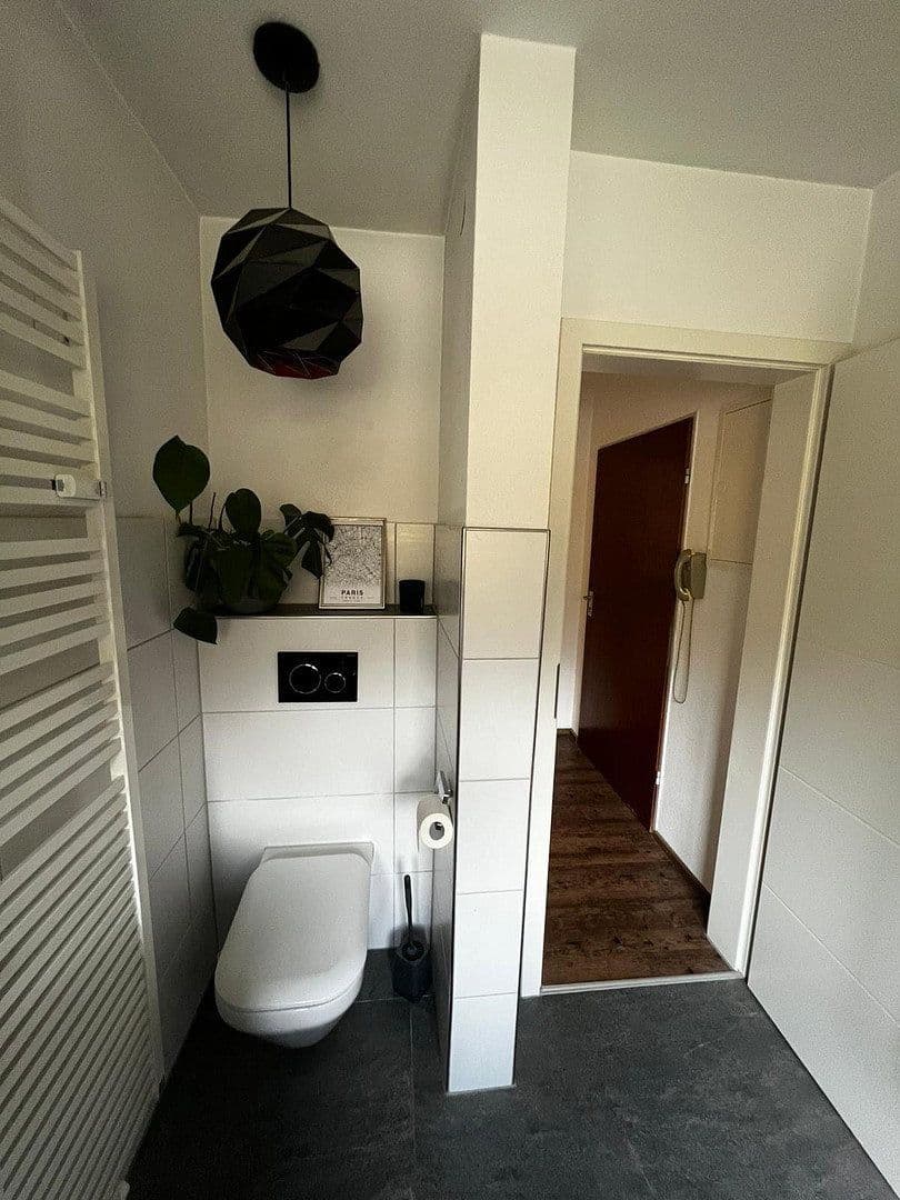 Prenájom bytu 2-izbový 63 m², Tuttlingen, Bádensko-Wurttembersko Prenájom bytu 2-izbový 63 m², Tuttlingen, Bádensko-Wurttembersko