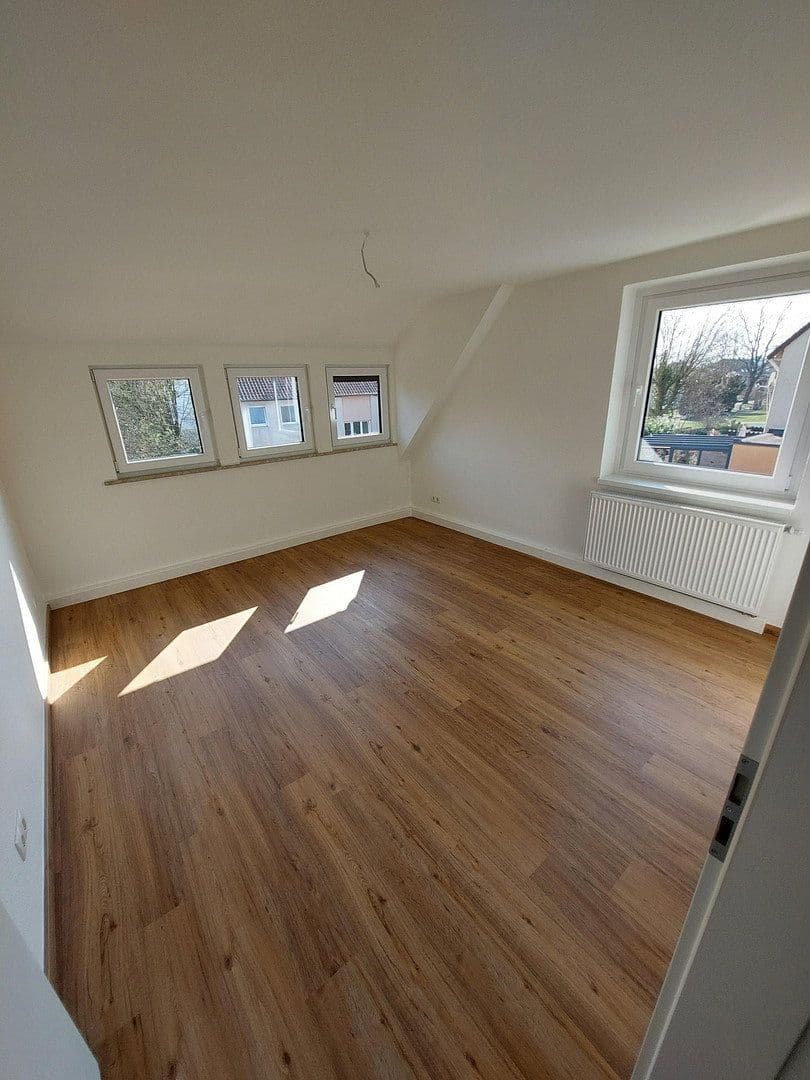 Prenájom bytu 3-izbový 57 m², Sarstedt, Dolné Sasko Prenájom bytu 3-izbový 57 m², Sarstedt, Dolné Sasko