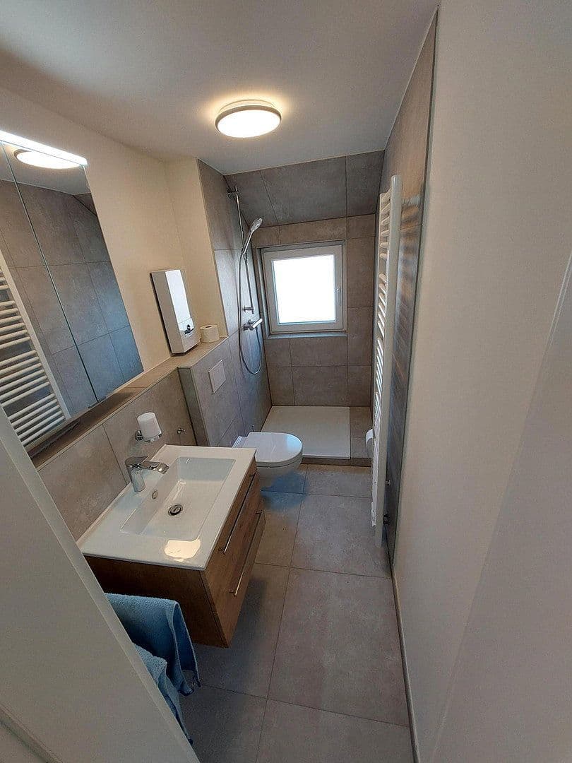 Prenájom bytu 3-izbový 57 m², Sarstedt, Dolné Sasko Prenájom bytu 3-izbový 57 m², Sarstedt, Dolné Sasko