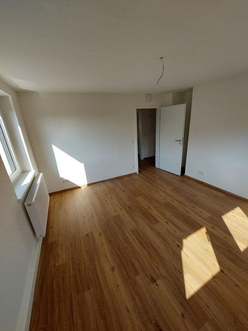 Prenájom bytu 3-izbový 57 m², Sarstedt, Dolné Sasko Prenájom bytu 3-izbový 57 m², Sarstedt, Dolné Sasko