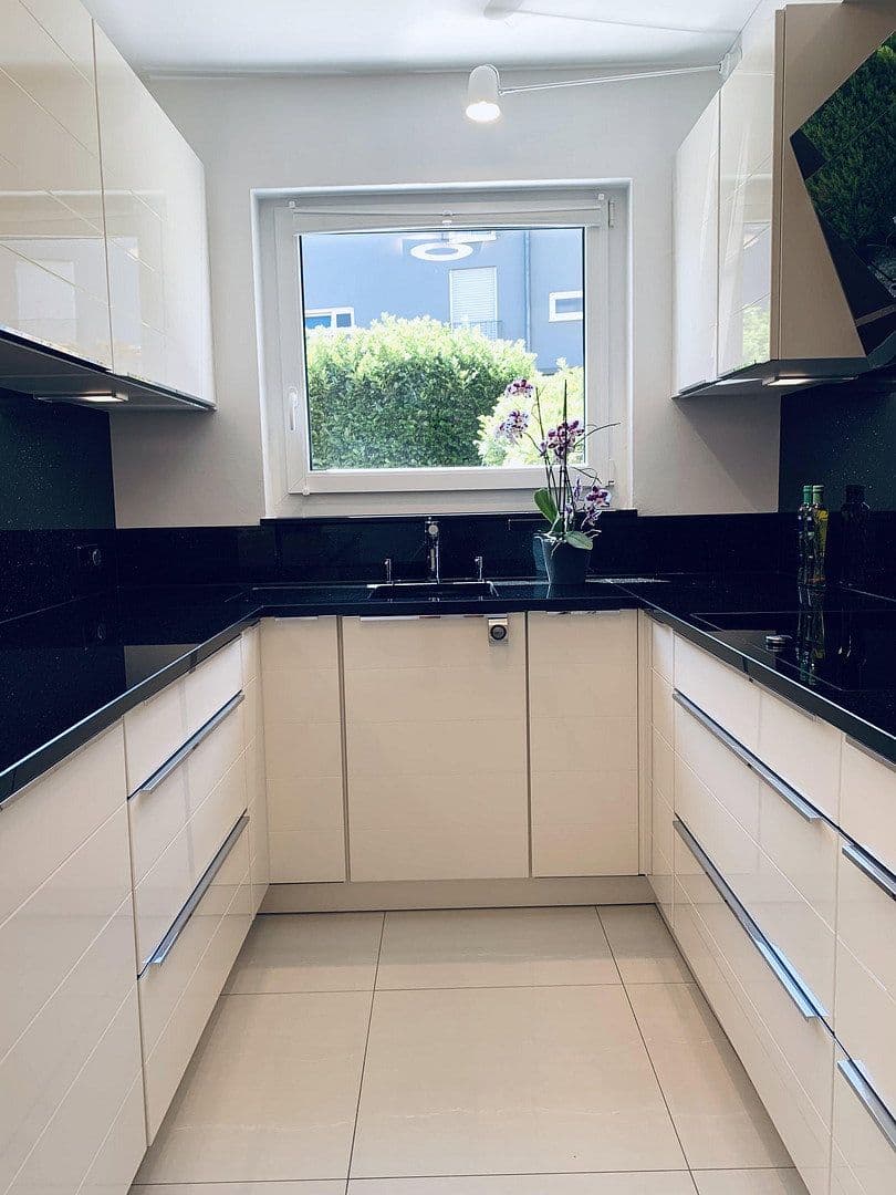 Predaj bytu 4-izbový 101 m², Remseck am Neckar, Bádensko-Wurttembersko Predaj bytu 4-izbový 101 m², Remseck am Neckar, Bádensko-Wurttembersko