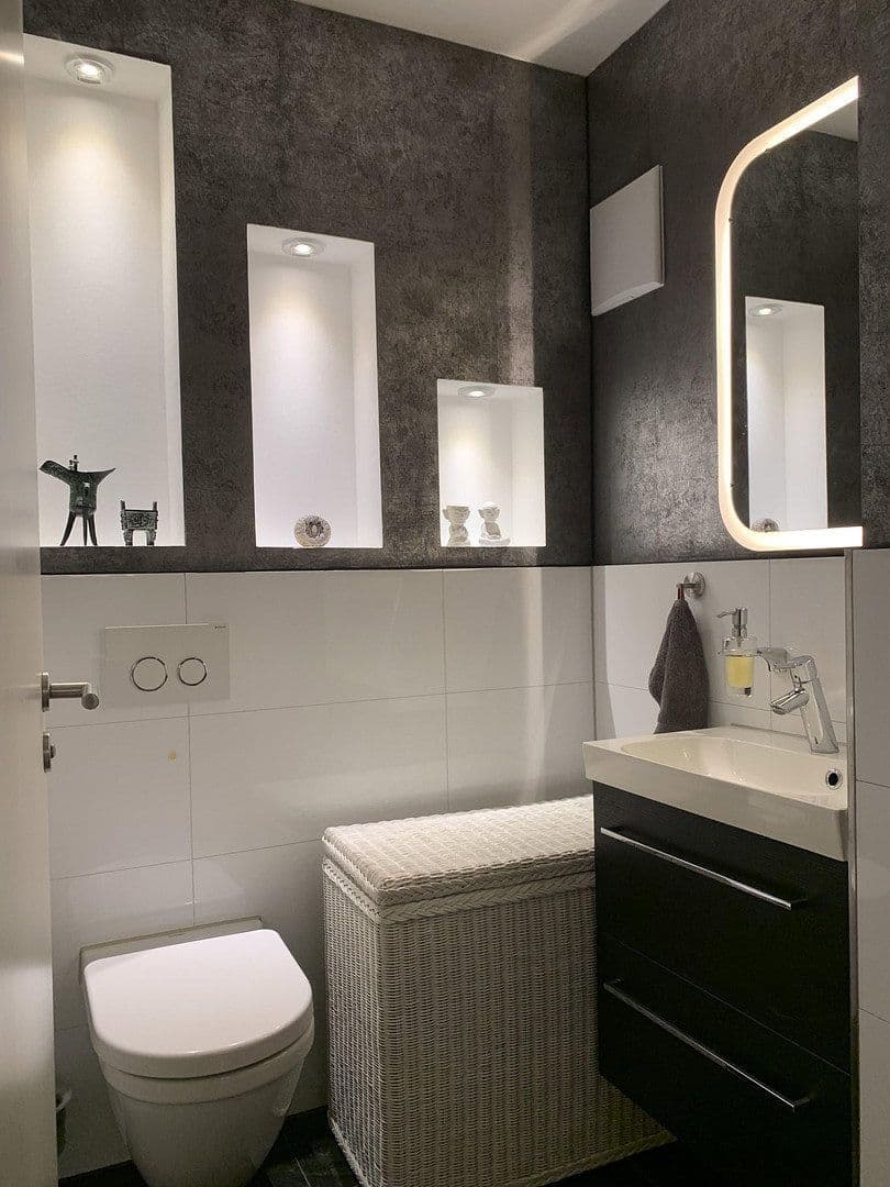 Predaj bytu 4-izbový 101 m², Remseck am Neckar, Bádensko-Wurttembersko Predaj bytu 4-izbový 101 m², Remseck am Neckar, Bádensko-Wurttembersko