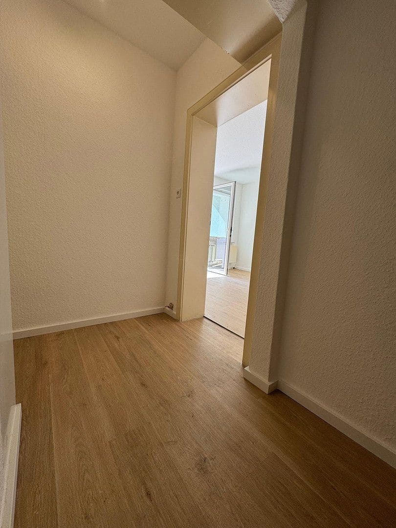 Prenájom bytu 2-izbový 42 m², Reinsburgstraße 125, Stuttgart, Bádensko-Wurttembersko Prenájom bytu 2-izbový 42 m², Reinsburgstraße 125, Stuttgart, Bádensko-Wurttembersko