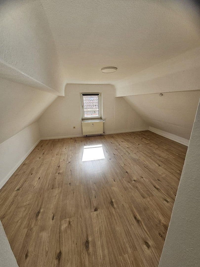 Prenájom bytu 2-izbový 40 m², Gießen, Hesensko Prenájom bytu 2-izbový 40 m², Gießen, Hesensko