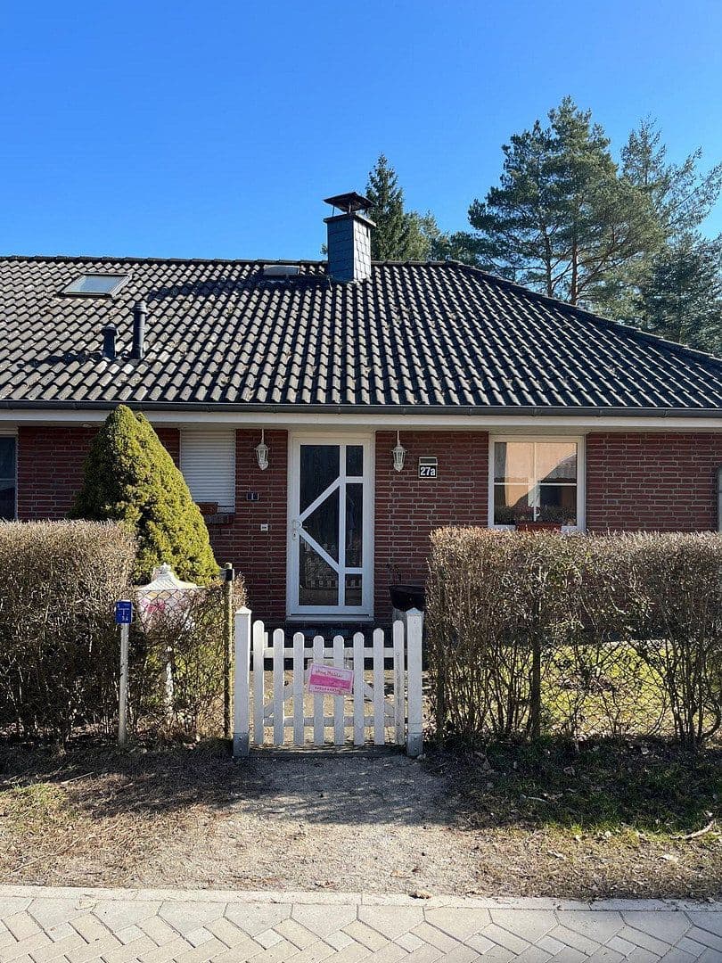 Predaj domu 104 m², pozemek 840 m², Ziegeleier Strasse 27a, Königs Wusterhausen, Brandenbursko Predaj domu 104 m², pozemek 840 m², Ziegeleier Strasse 27a, Königs Wusterhausen, Brandenbursko