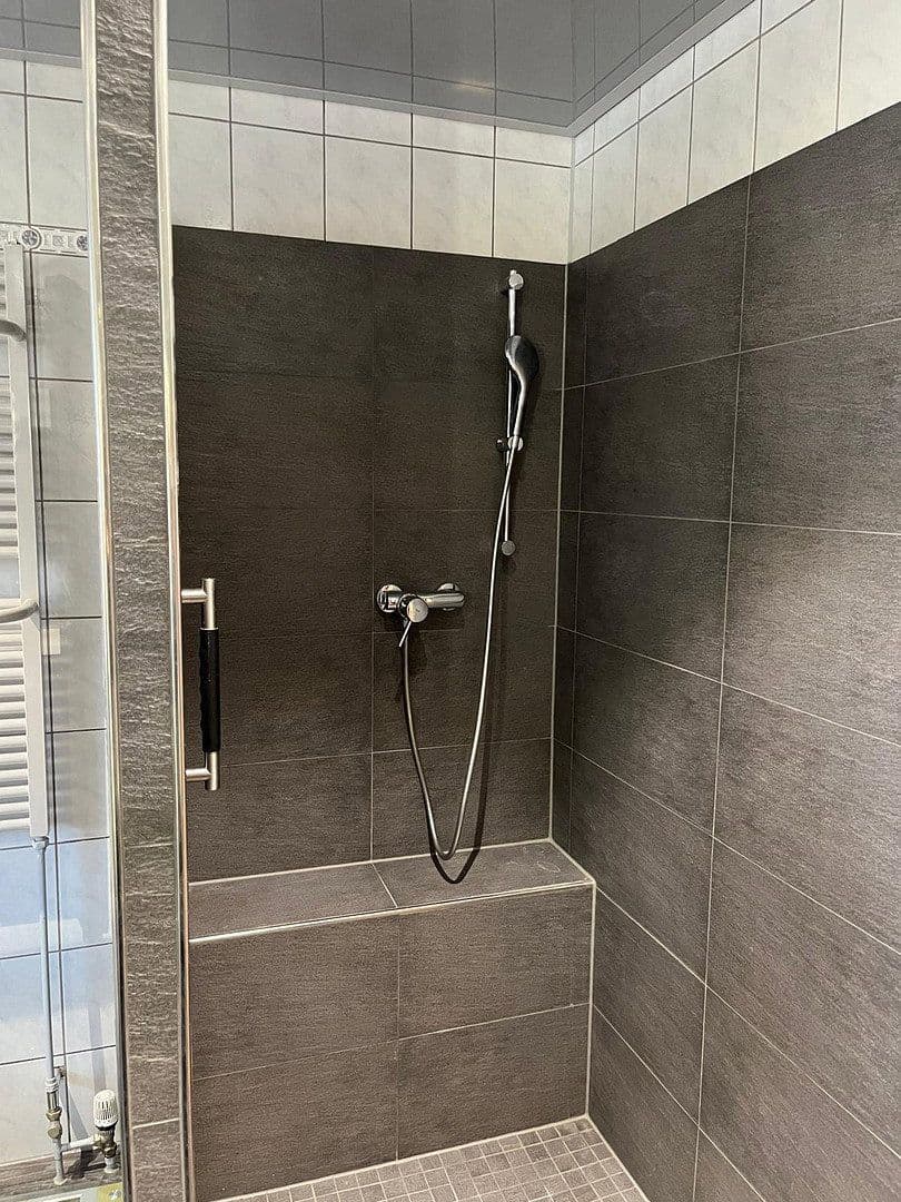 Predaj domu 104 m², pozemek 840 m², Ziegeleier Strasse 27a, Königs Wusterhausen, Brandenbursko Predaj domu 104 m², pozemek 840 m², Ziegeleier Strasse 27a, Königs Wusterhausen, Brandenbursko