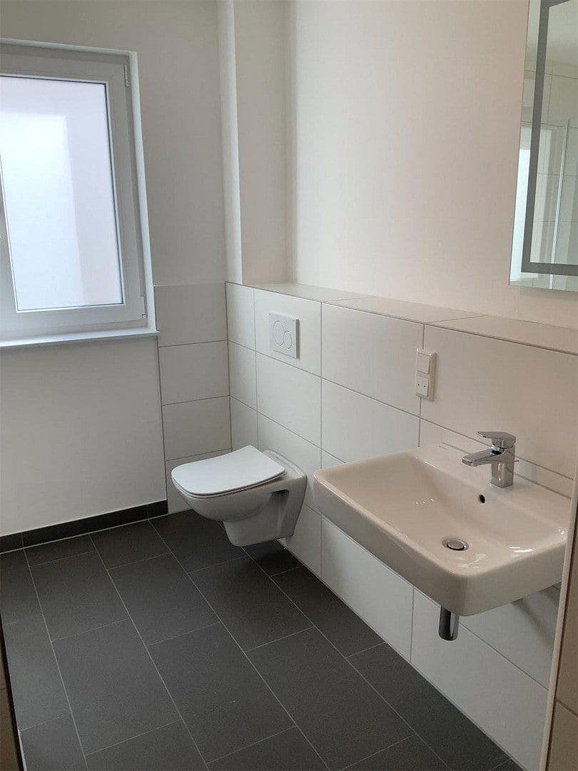 Prenájom bytu 4-izbový 118 m², Goerdelerstraße 33, Offenbach, Hesensko Prenájom bytu 4-izbový 118 m², Goerdelerstraße 33, Offenbach, Hesensko