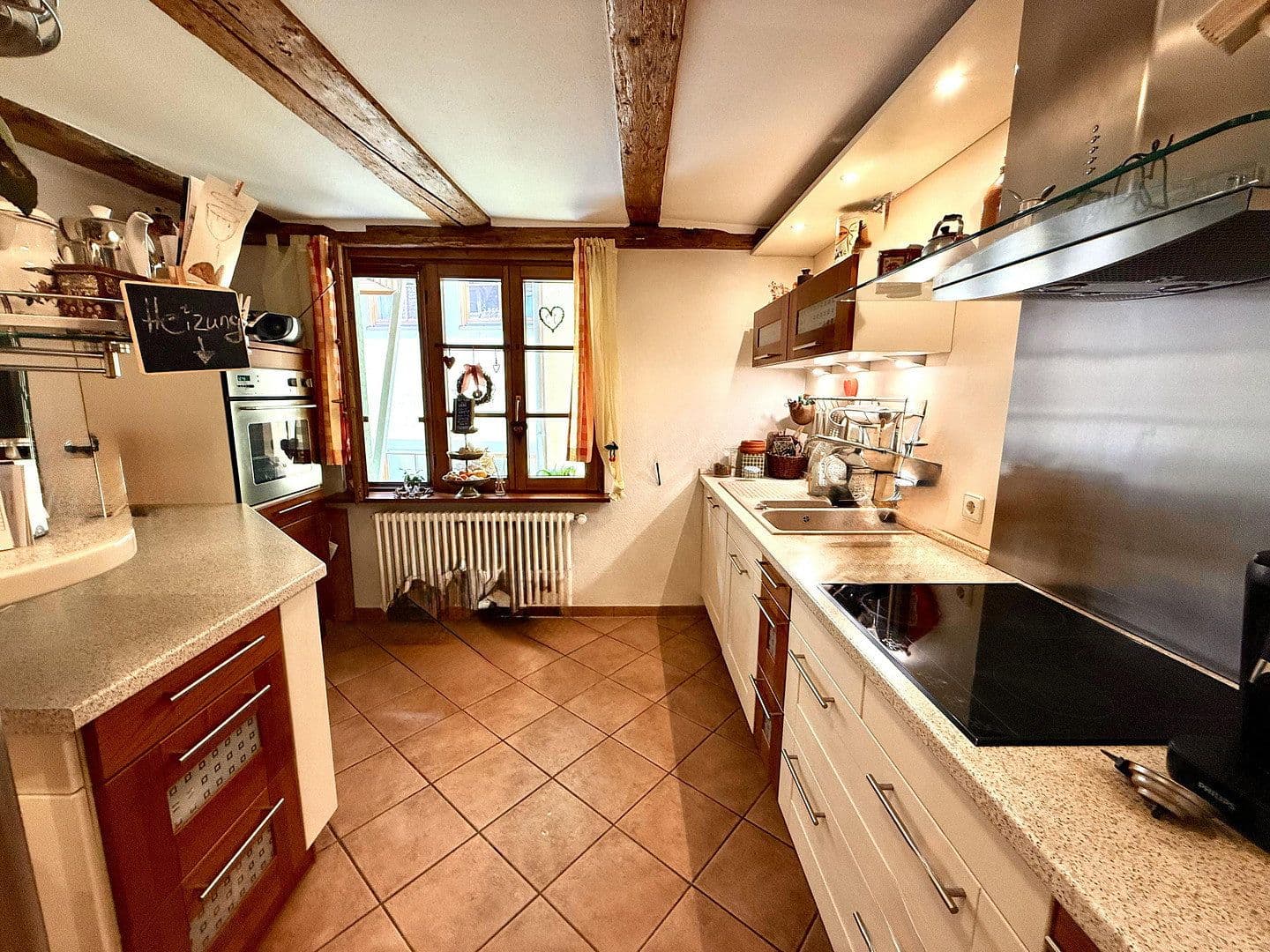 Prenájom bytu 4-izbový 121 m², Staufen im Breisgau, Bádensko-Wurttembersko Prenájom bytu 4-izbový 121 m², Staufen im Breisgau, Bádensko-Wurttembersko