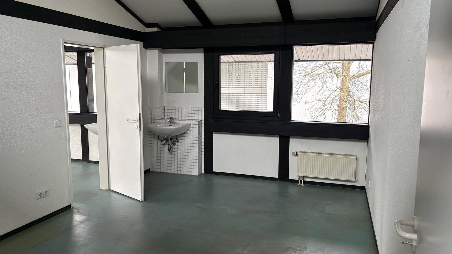 Prenájom kancelárie 123 m², Schafhausener Straße 11, Heinsberg, Severné Porýnie - Westfálsko Prenájom kancelárie 123 m², Schafhausener Straße 11, Heinsberg, Severné Porýnie - Westfálsko