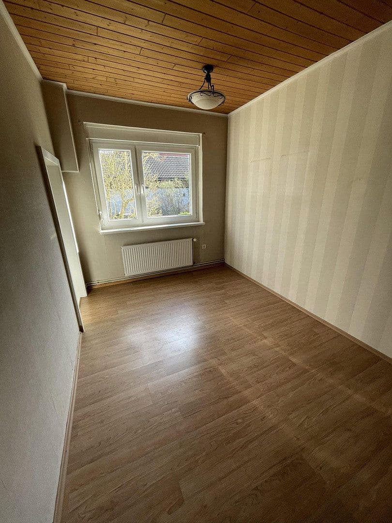 Prenájom bytu 4-izbový 137 m², Hauptstr. 34, Helmstedt, Dolné Sasko Prenájom bytu 4-izbový 137 m², Hauptstr. 34, Helmstedt, Dolné Sasko