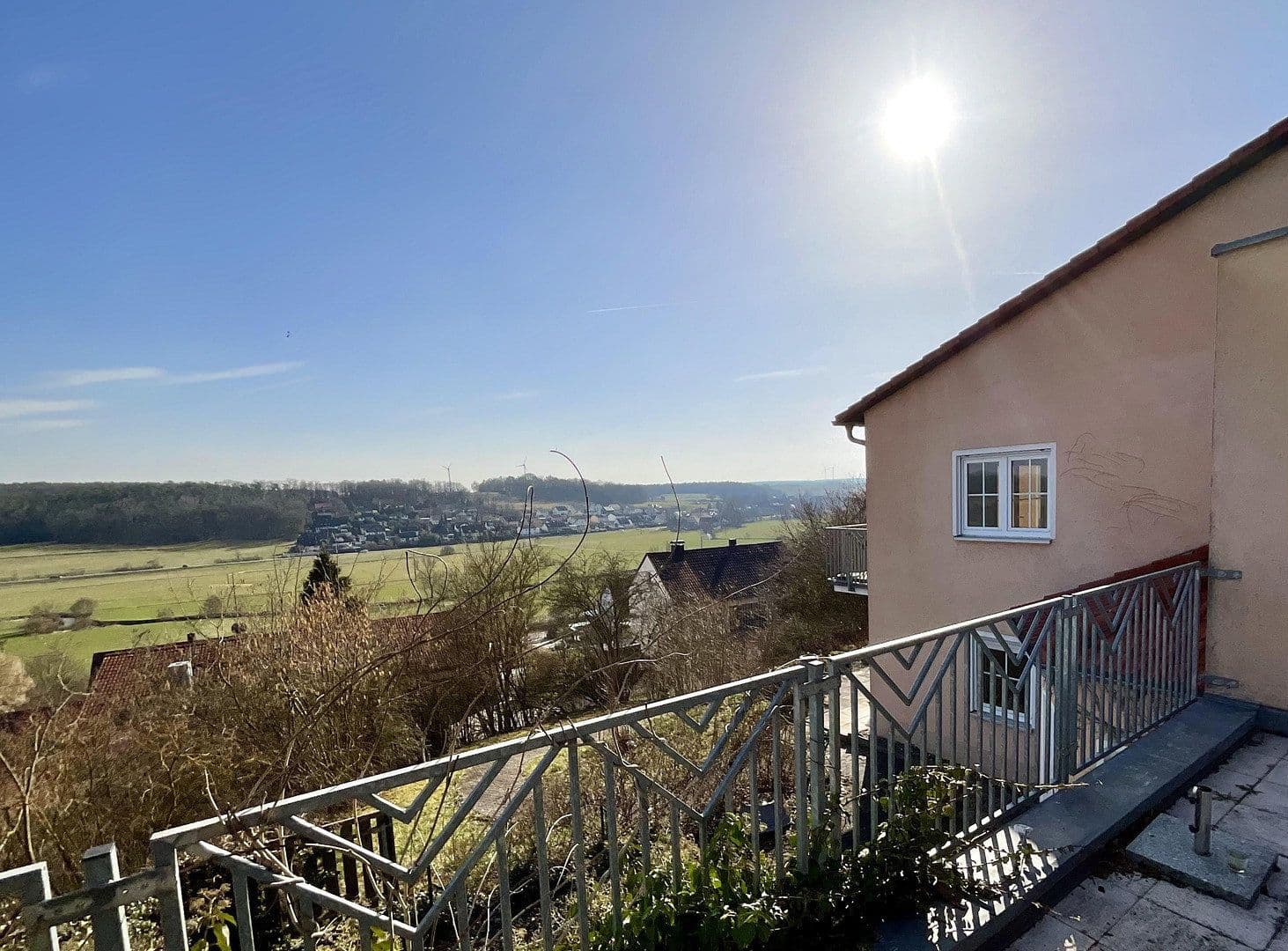 Predaj domu 217 m², pozemek 8.197 m², Langenzenn, Bavorsko Predaj domu 217 m², pozemek 8.197 m², Langenzenn, Bavorsko