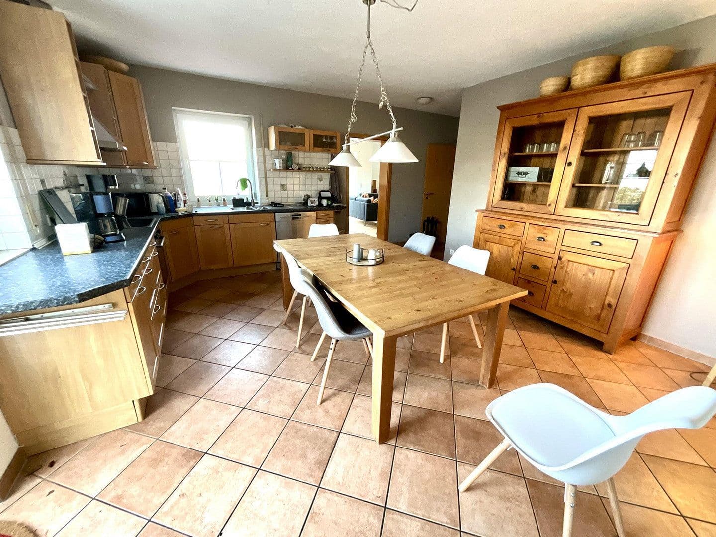 Predaj domu 217 m², pozemek 8.197 m², Langenzenn, Bavorsko Predaj domu 217 m², pozemek 8.197 m², Langenzenn, Bavorsko