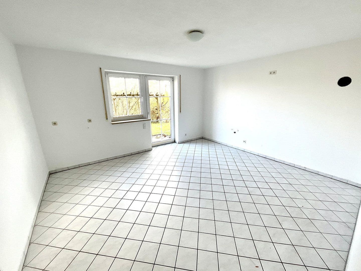 Predaj domu 217 m², pozemek 8.197 m², Langenzenn, Bavorsko Predaj domu 217 m², pozemek 8.197 m², Langenzenn, Bavorsko