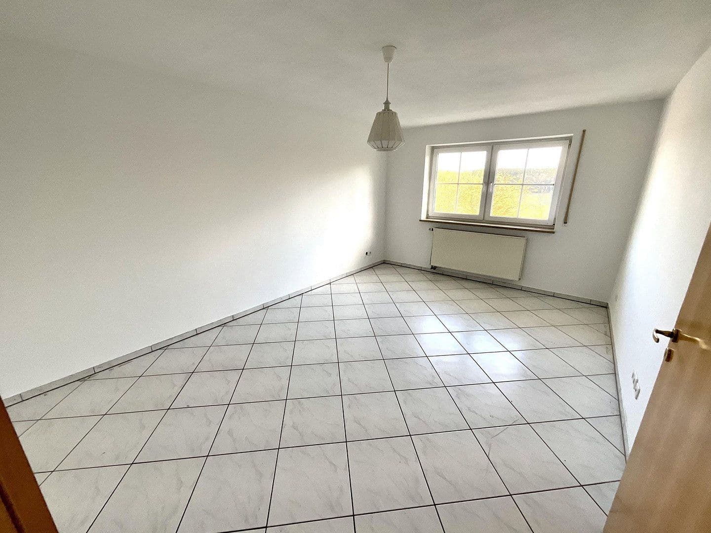 Predaj domu 217 m², pozemek 8.197 m², Langenzenn, Bavorsko Predaj domu 217 m², pozemek 8.197 m², Langenzenn, Bavorsko