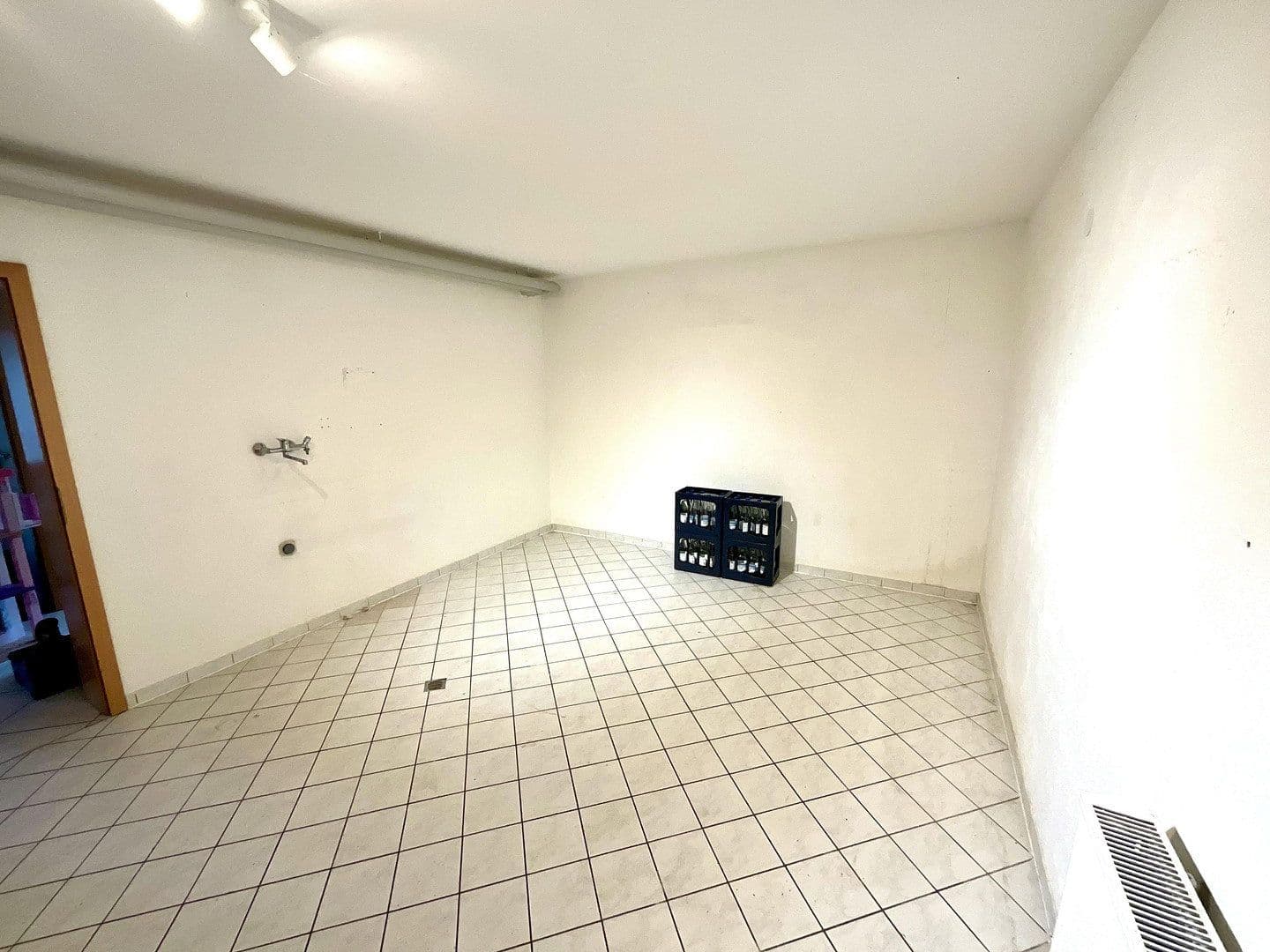 Predaj domu 217 m², pozemek 8.197 m², Langenzenn, Bavorsko Predaj domu 217 m², pozemek 8.197 m², Langenzenn, Bavorsko