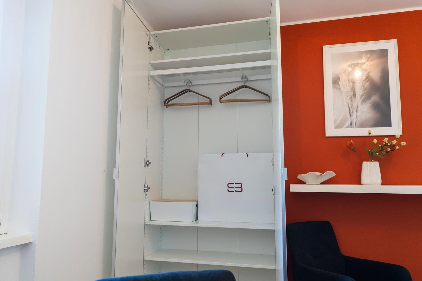 Prenájom bytu 1-izbový 25 m², Kleingmainer Gasse, Salzburg, Salzbursko Prenájom bytu 1-izbový 25 m², Kleingmainer Gasse, Salzburg, Salzbursko