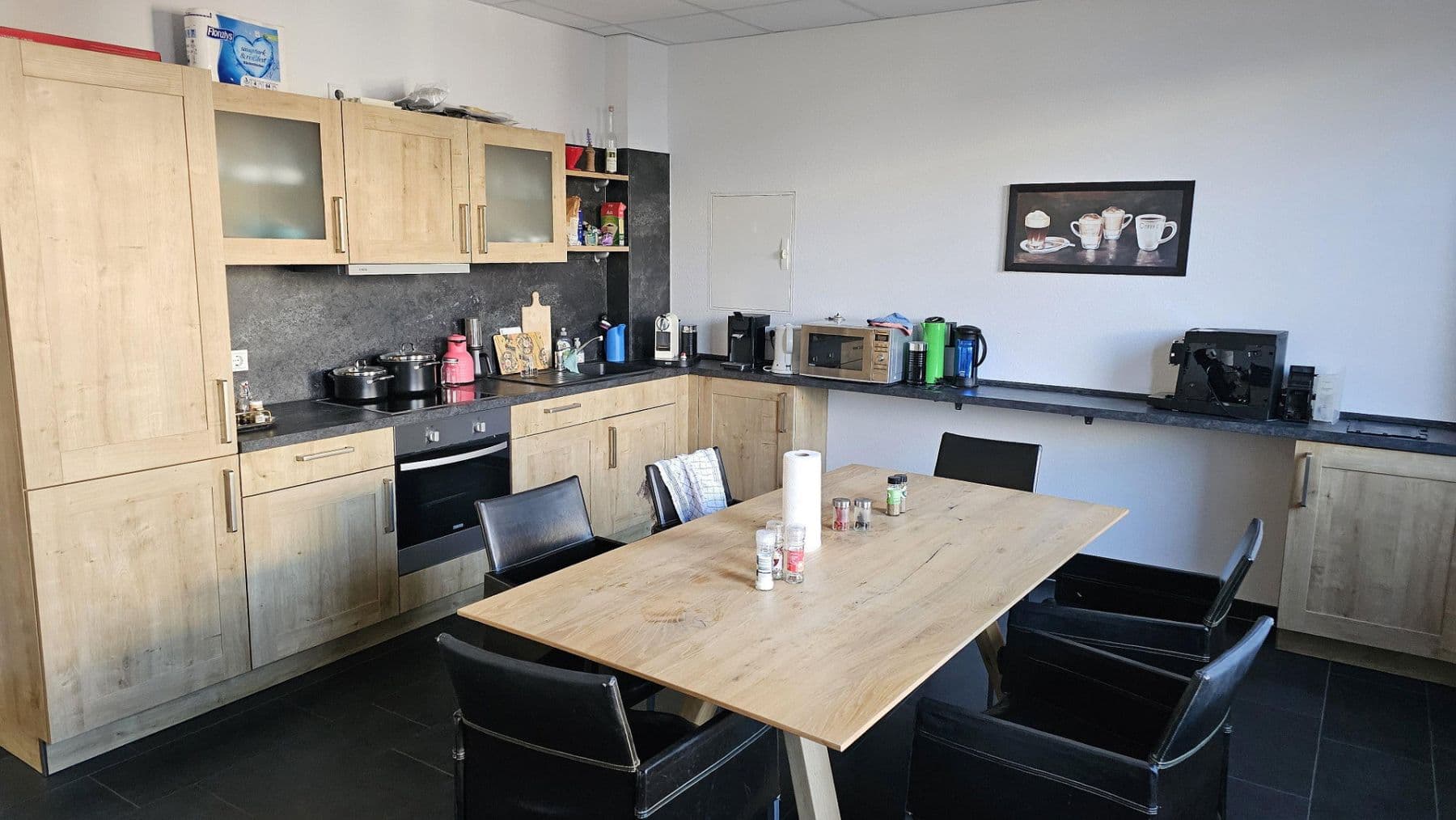 Prenájom nebytového priestoru 4.760 m², Willich, Severné Porýnie - Westfálsko Prenájom nebytového priestoru 4.760 m², Willich, Severné Porýnie - Westfálsko