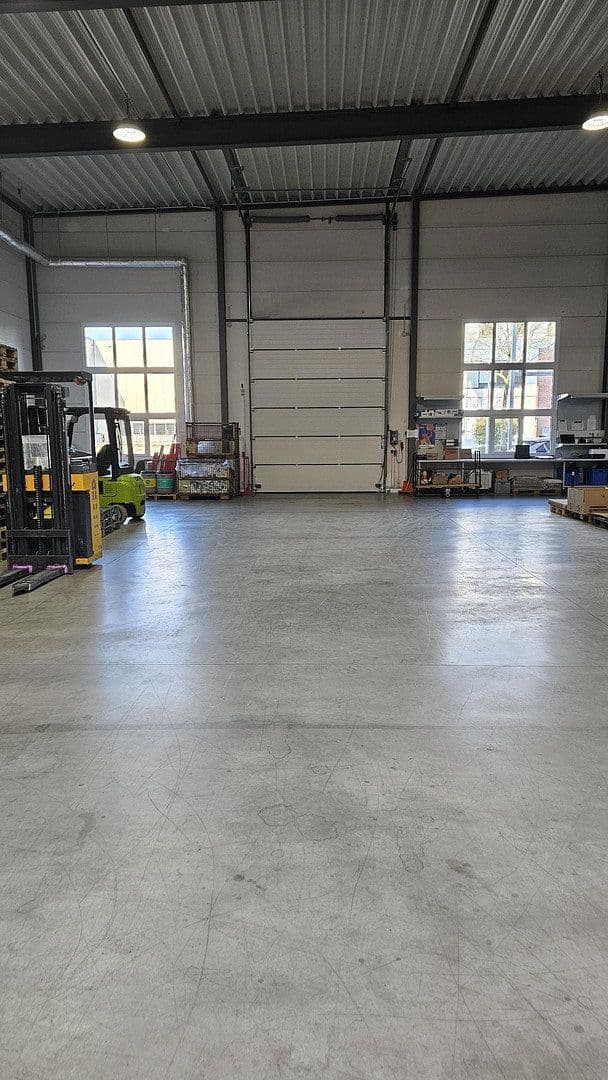 Prenájom nebytového priestoru 4.760 m², Willich, Severné Porýnie - Westfálsko Prenájom nebytového priestoru 4.760 m², Willich, Severné Porýnie - Westfálsko