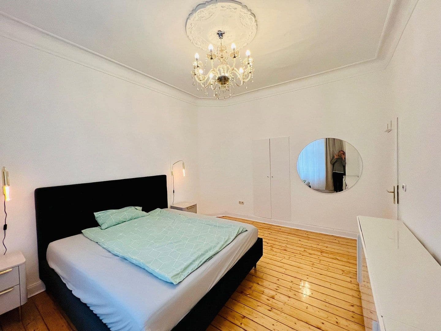 Prenájom bytu 3-izbový 89 m², Lindenstraße 86, Köln, Severné Porýnie - Westfálsko Prenájom bytu 3-izbový 89 m², Lindenstraße 86, Köln, Severné Porýnie - Westfálsko